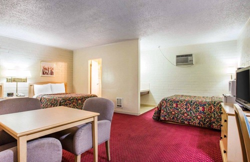 Yreka Hotel | Jefferson Inn