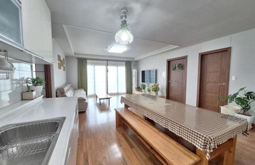 Hallim House | Jeju Casalinda