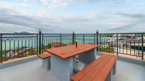 Hallim House | Jeju Jang Sugot Pension