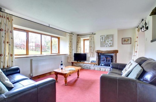 Fence House | Jenny Wren