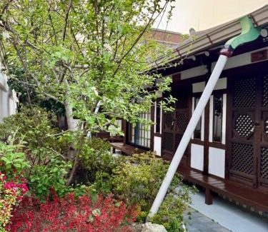 Jeonju House | Jeonju Gaindang Hanok Stay
