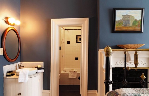 Cimarron Hotel | Jesse James - Historic Hotel