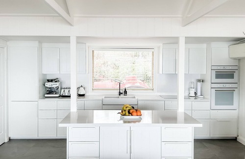 Myponga Beach House | Jetty View at Myponga Beach