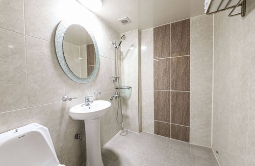 Jindo-gun Hotel | Jindo Daedong