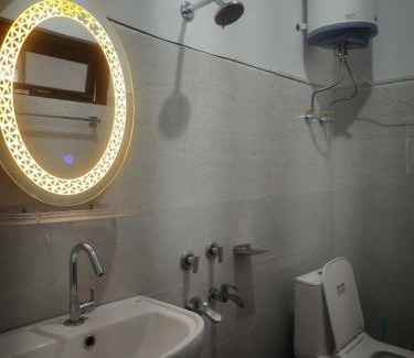 Jispa Hotel | Jispa Holidays