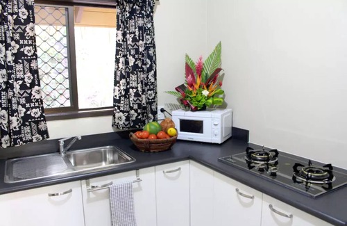 Takitumu District Villa | JJ's Retreat