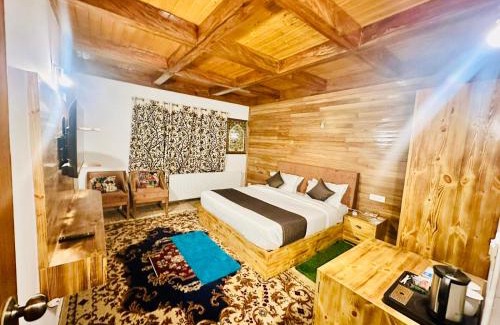 Srinagar House | JK's The Trout Stream