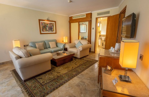 Nile River Luxor Resort | Jolie Ville Hotel & Spa Kings Island Luxor