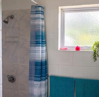 Avarua House | Joseph Retreat