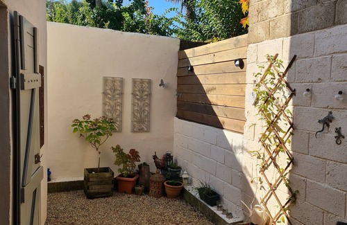 Josselin Cottage | Josselin town house for 5 people