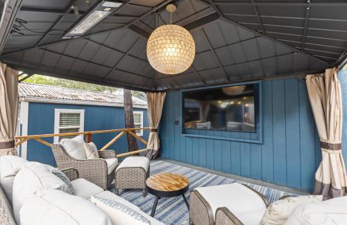 Lodge Hill House | Joy Treehouse and Cottage