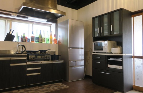 Matsumoto House | 5 minutes from Azumino Interchange! Ideal for families and groups staying together! A private old house that can accommodate up to 14 people in 5 bedrooms! Barbecue available on the terrace!