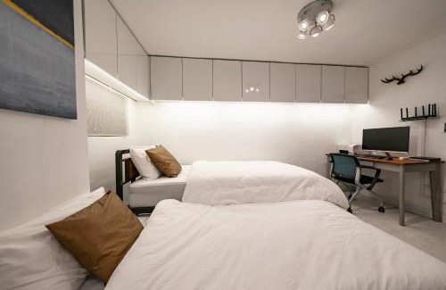 Jongno Apartment | Jts Tailored Service Studio Near Hyehwa Station
