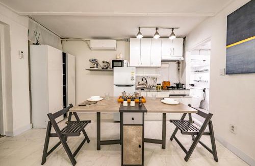 Jongno Apartment | Jts Tailored Service Studio Near Hyehwa Station