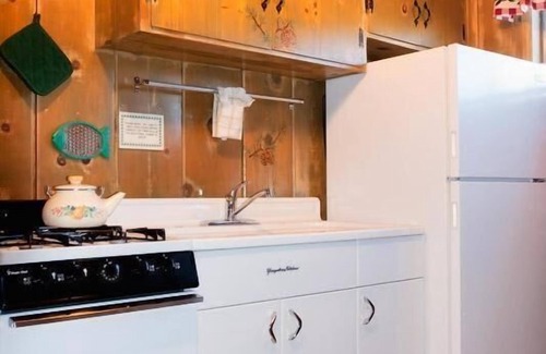 June Lake Hotel | June Lake Motel