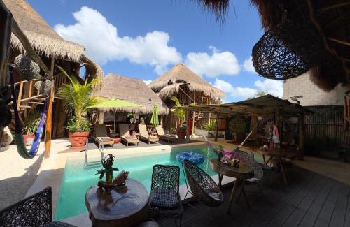 Coba Hotel | Jungla y Estrellas