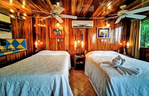 Manuel Antonio Resort | Jungle & Ocean Studio Apartments w Resort Amenities Manuel Antonio Park