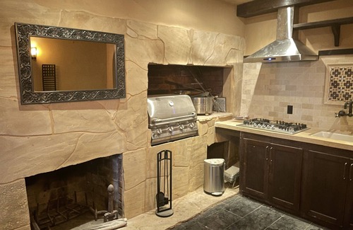 Los Gatos Apartment | Junior suite - 30 minutes from beach