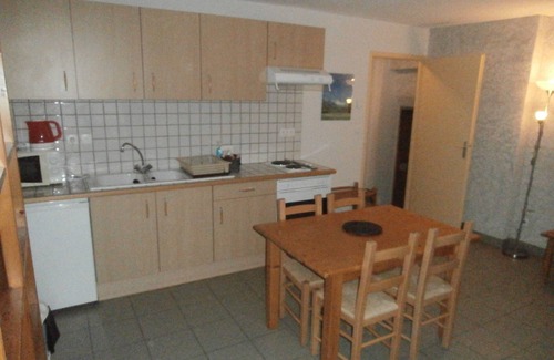 Saint-Colomban-des-Villards Apartment | Just 5 minutes from the Domaine des Sybelles! Fully equipped apartment with view.