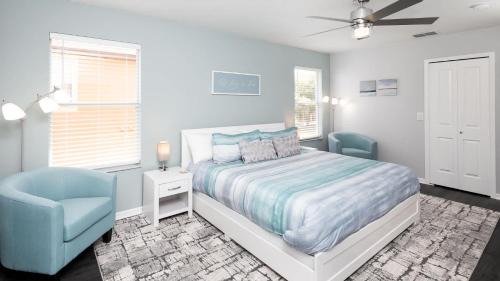 Regal Palms House | Just Beachy at Regal Palms - 4 BDR Resort Condo