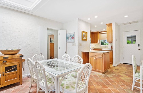 Debordieu Colony Villa | Just beyond the dunes Water's Edge is a cozy ocean view villa