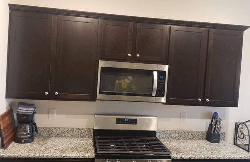 Longs House | Just mins from ocean and major attractions