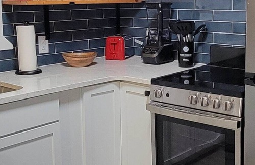 Dandridge Apartment | Just Tiny with big appeal