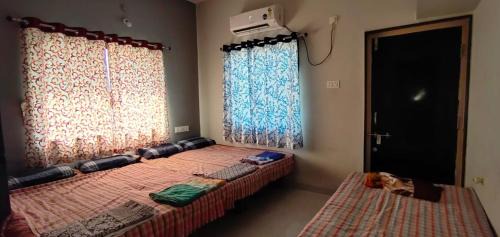Akalkot House | Jyotiba guest house