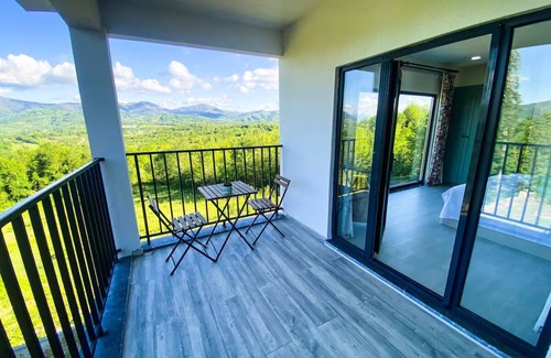 Bartin Villa | Küre Dağları Manzaralı Şömineli ve Bahçeli Villa