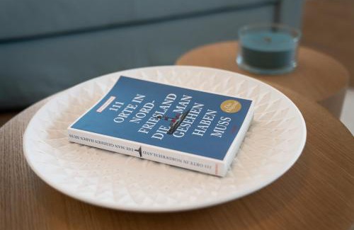 Mildstedt Apartment | Küstenbutze im Beach-Style 2 Bedrooms, 2 Bäder , Garten, Terrasse, Top-Modern