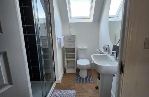 Stanford-le-Hope House | K Suites - Ashridge Close