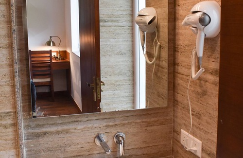 Khempur Resort | Kaara Anantara Resort & Spa