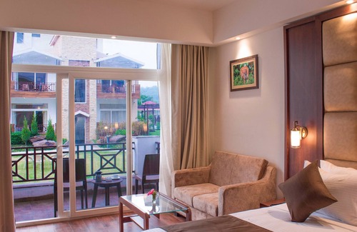 Khempur Resort | Kaara Anantara Resort & Spa