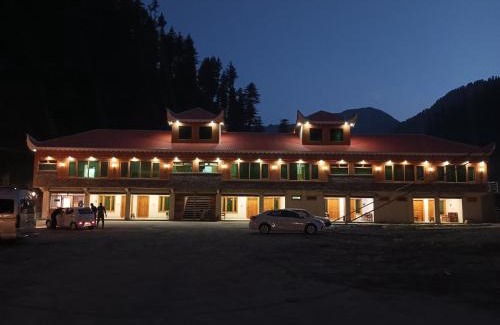 Khyber Pakhtunkhwa Hotel | Kaghan Hills Resort
