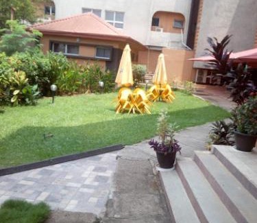 Ibadan Cabin | Kakanfo Inn - Regular