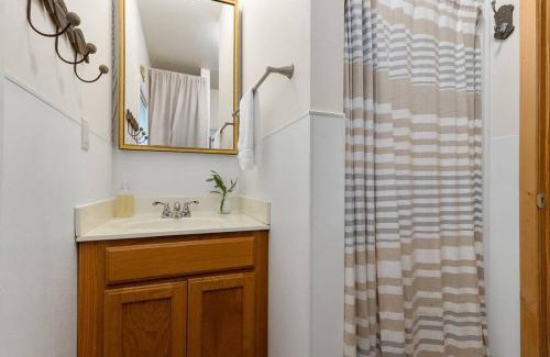 Black Wolf House | Kalbus Cottage on Lake Winnebago