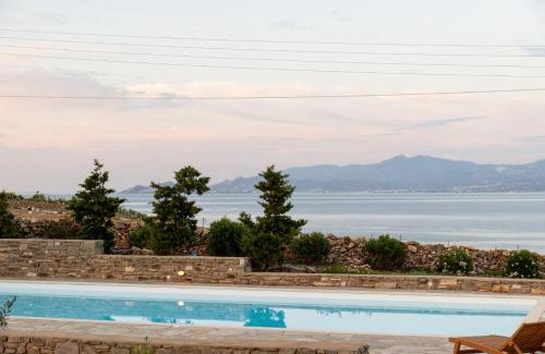 Chrissi Akti Villa | Kallirroe Deluxe Villa with Sea View and Pool