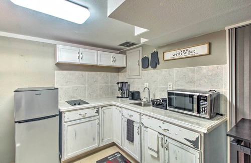 Kansas City House | Kansas City Vacation Rental - 10 Mi to Dtwn!