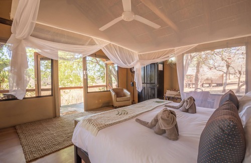 Hoedspruit Cabin | Karongwe - Chisomo Safari Camp