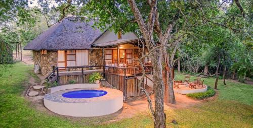 Maruleng Hotel | Karongwe - Noka House