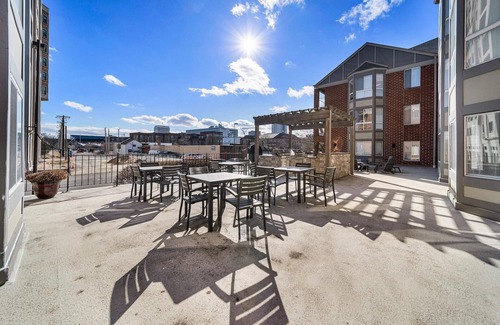 Northeast South Bend Apartment | Kasa | Charming 2BD + Fast Wifi | South Bend