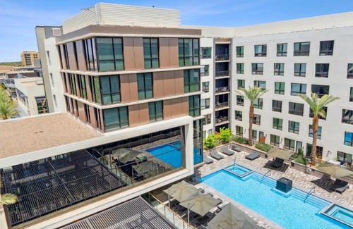 Thunderbird Industrial Airpark Apartment | Kasa Scottsdale Quarter Phoenix