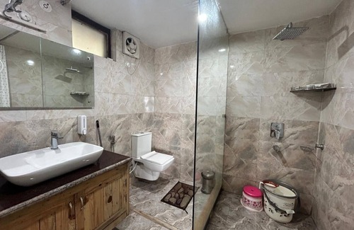 Almora Hotel | Kasar Himalaya Holiday Resorts