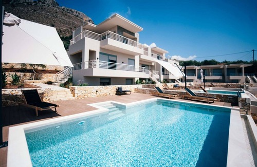 Igoumenitsa Villa | Kassandra - Luxury Villa for 8-10 people with panorama view and private pool