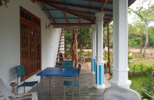 Dambulla Villa | Kassapa Rock Gate Sigiriya