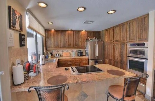 Parker Dam House | Kastle on the Keys Su