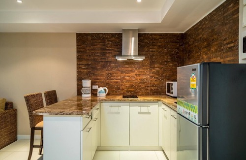 Kata Apartment | Kata Ocean View Condo- mountain view apartment