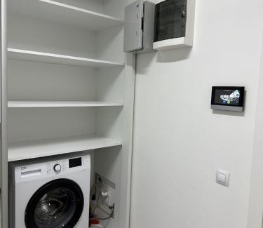 Galati Apartment | Kate Studio