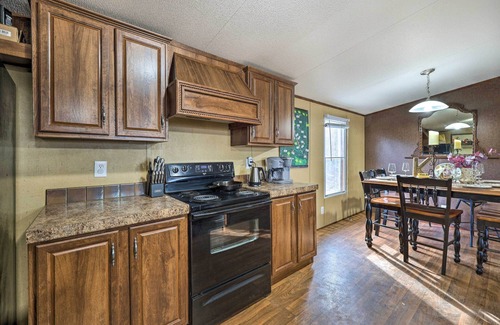 Ozark Cabin | ‘Keane Ranch 2’ Mtn Cabin w/300 Acres in Ozark!