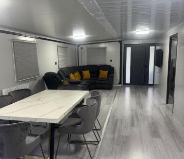 Newry House | Keegal Lodge